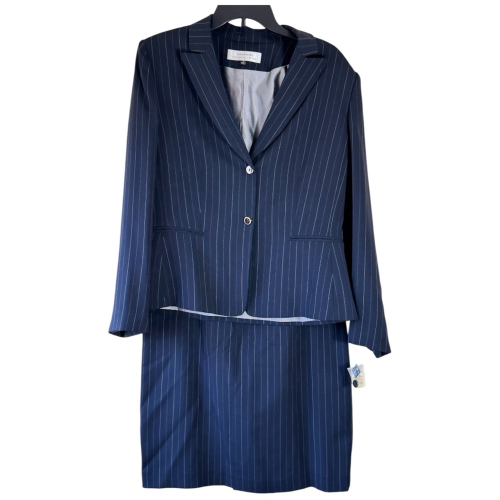 Tahari Suit Navy Pinstripe 2-Piece‎ Jacket & Skirt
NWT